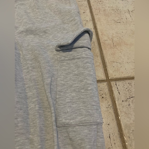 Refuge Athletics Grey Cargo Joggers - Medium - Picture 4 of 8
